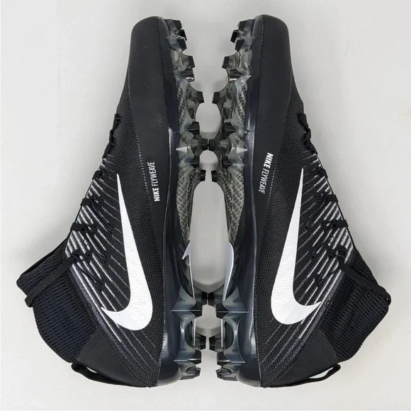NWT Nike Vapor Untouchable 2 CF Black and White Men's Football Cleats‎ Sz 14